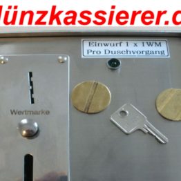 MÜNZKASSIERER FÜR DUSCHE (1)